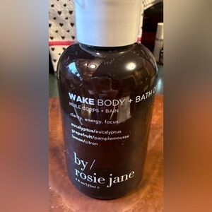Rosie Jane - Wake Body + Bath Oil - 4 fl. oz. Eucalyptus Grapefruit Lemon